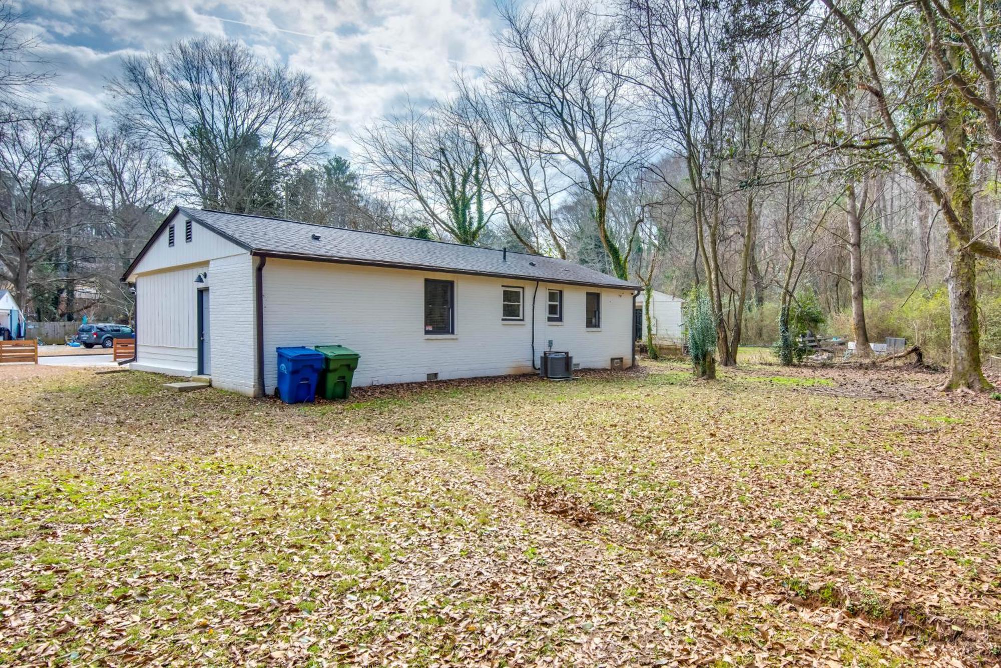 Pet-friendly About 6 Mi To Downtown Atlanta! Atlanta